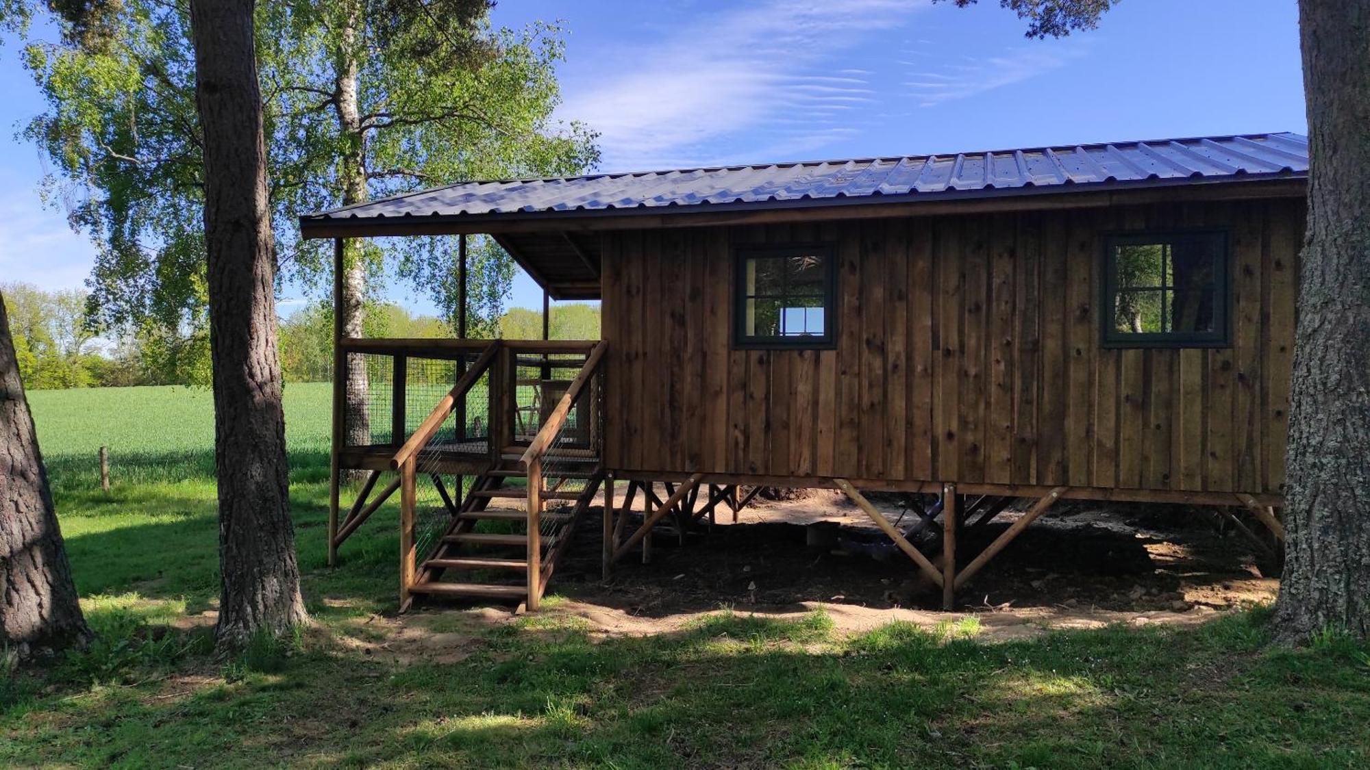 Lacustra Cabanes accessibles en canoé et Chalets tout confort Flayat Extérieur photo