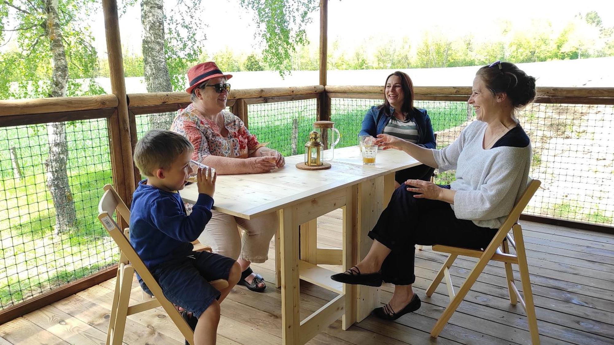 Lacustra Cabanes accessibles en canoé et Chalets tout confort Flayat Extérieur photo